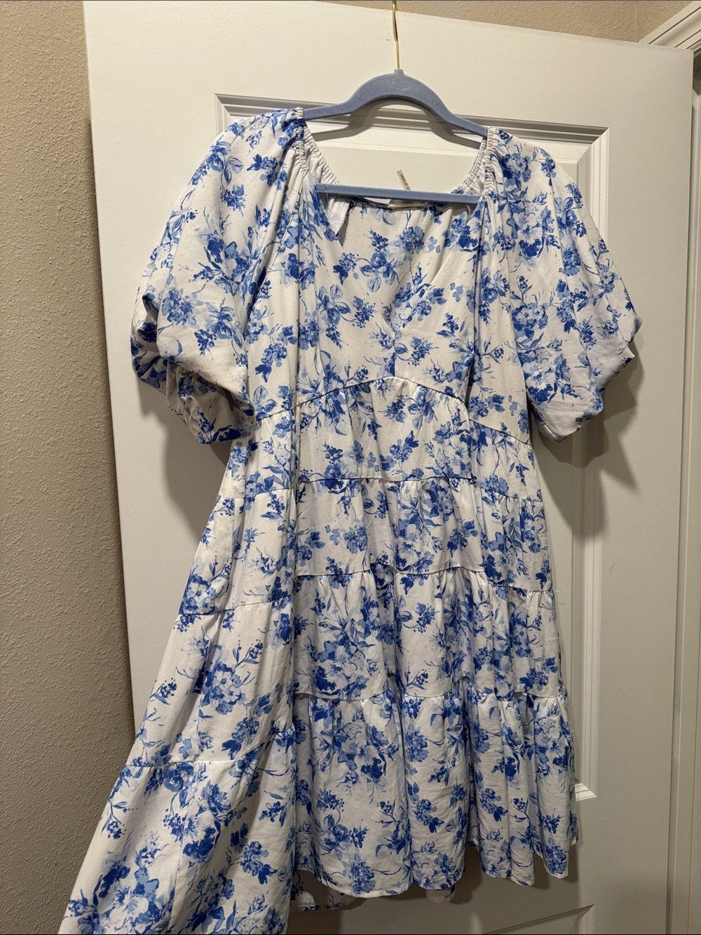 Entro Floral Puff-Sleeve Women's Dress